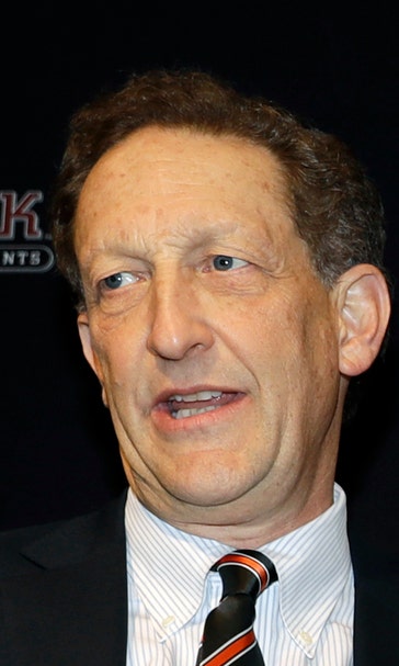 MLB suspends Giants CEO Larry Baer for altercation with wife